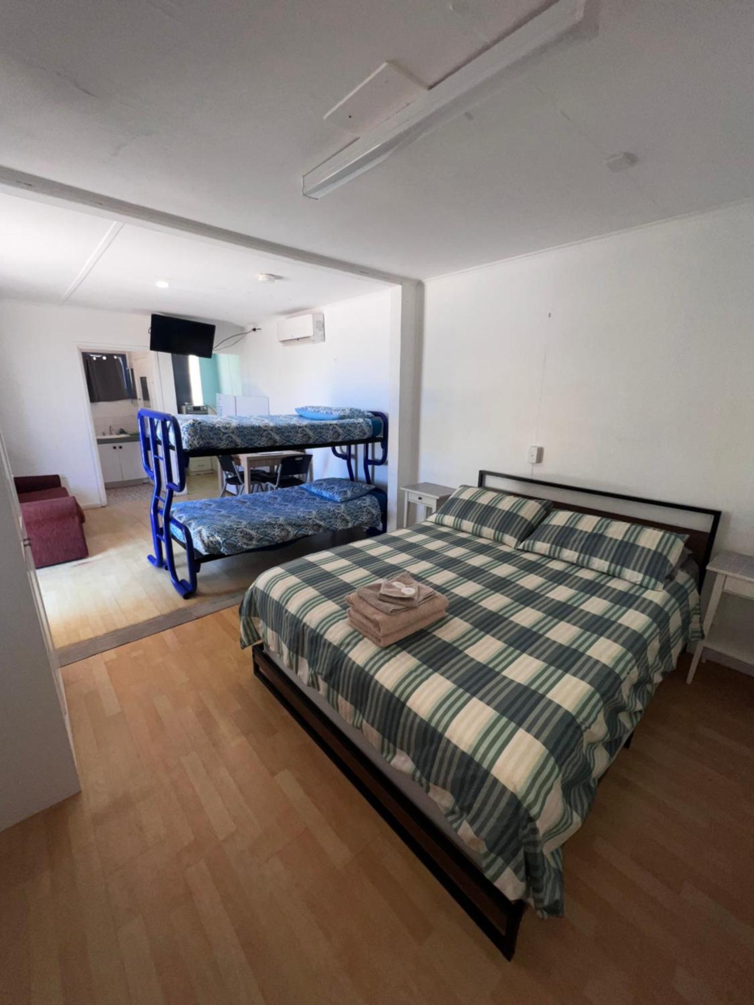 Shark Bay Cottages Denham Dış mekan fotoğraf